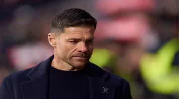 مصير ألونسو في ريال مدريد يثير انقسامًا بينما مدرب الفريق السابق يعود للواجهة 1